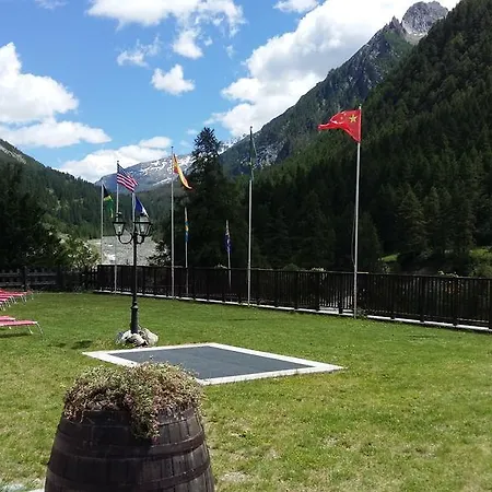Hotel Cima Del Bosco 3*