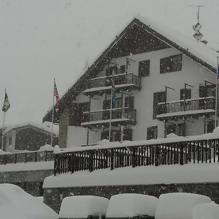 מלון Cima Del Bosco